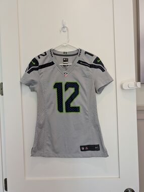 Nike Seattle Seahawks "12th Man" game jersey in Wolf gray